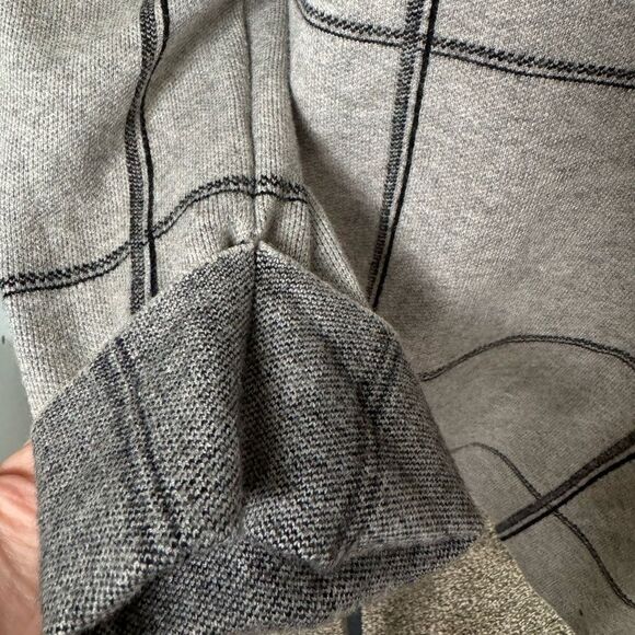 Tahari Grey Wide Plaid Mock Turtleneck 3/4 Sleeve Pullover‎ Sweater Sz M Office - Picture 6 of 7